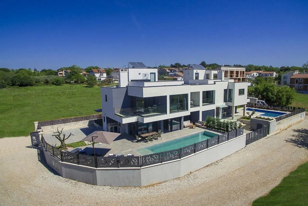 Villa Rose Porec 0*,